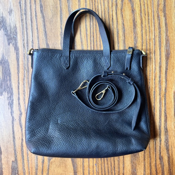 MADEWELL Leather Zip-Top Transport Crossbody Bag True Black - Picture 4 of 15